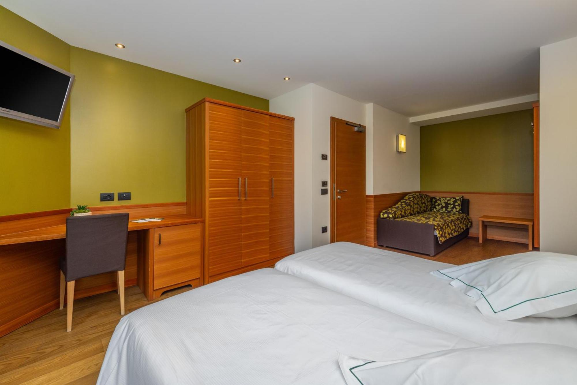 Viridis Hotel Revo Bilik gambar