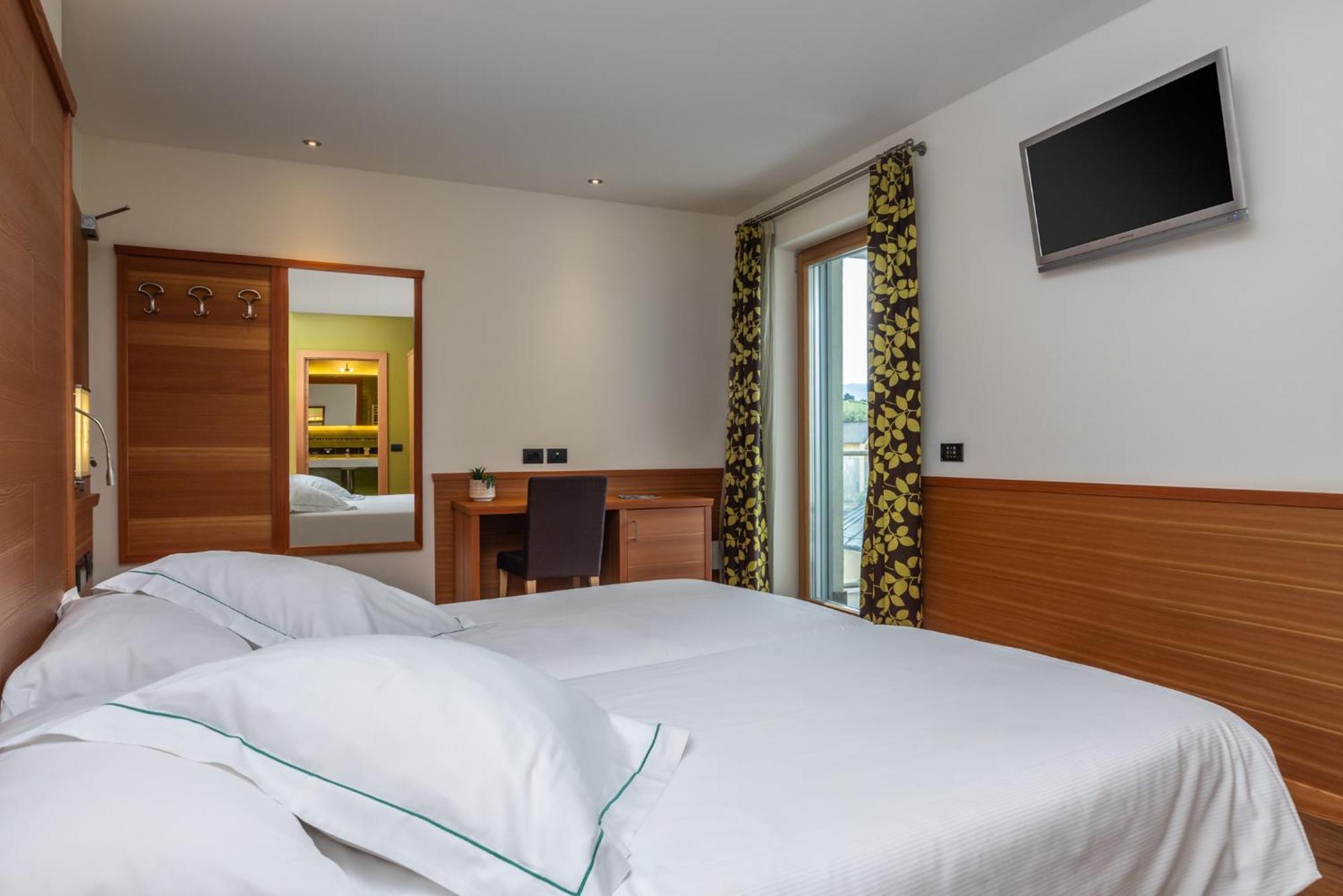 Viridis Hotel Revo Bilik gambar