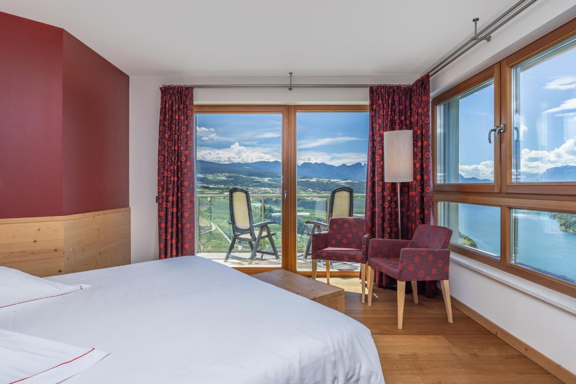 Viridis Hotel Revo Bilik gambar