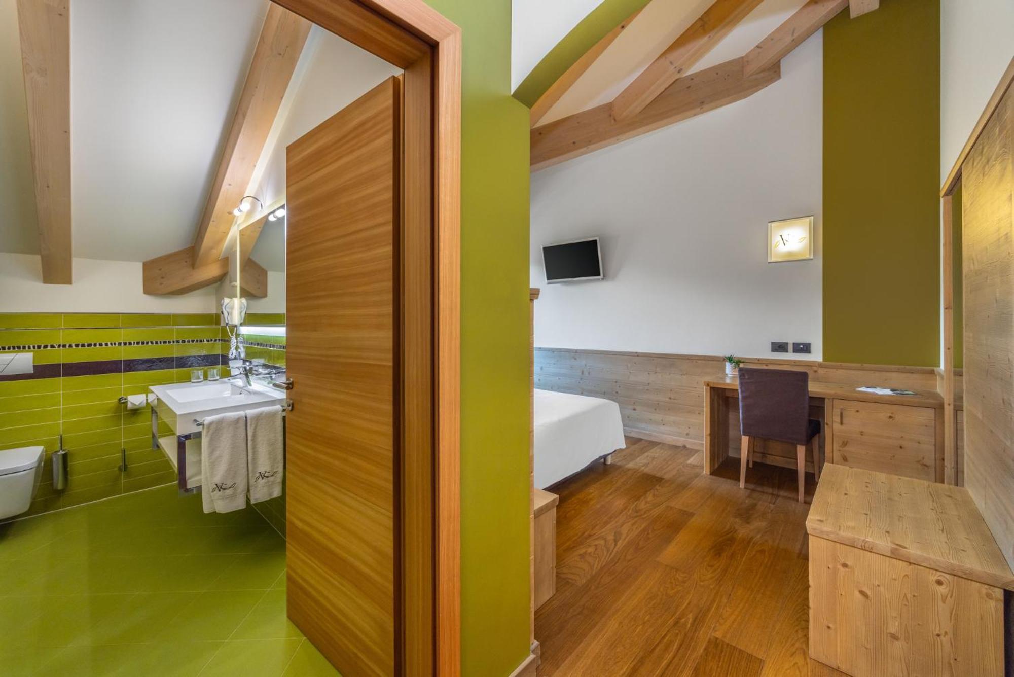 Viridis Hotel Revo Bilik gambar