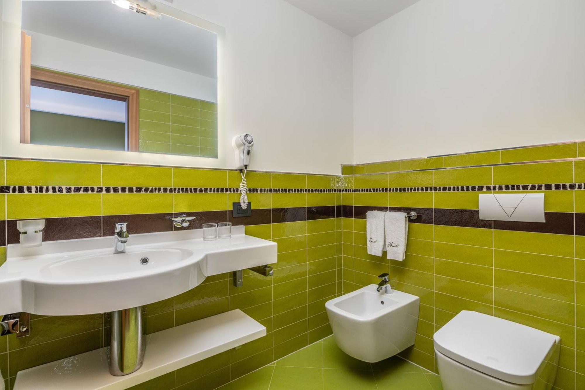 Viridis Hotel Revo Bilik gambar