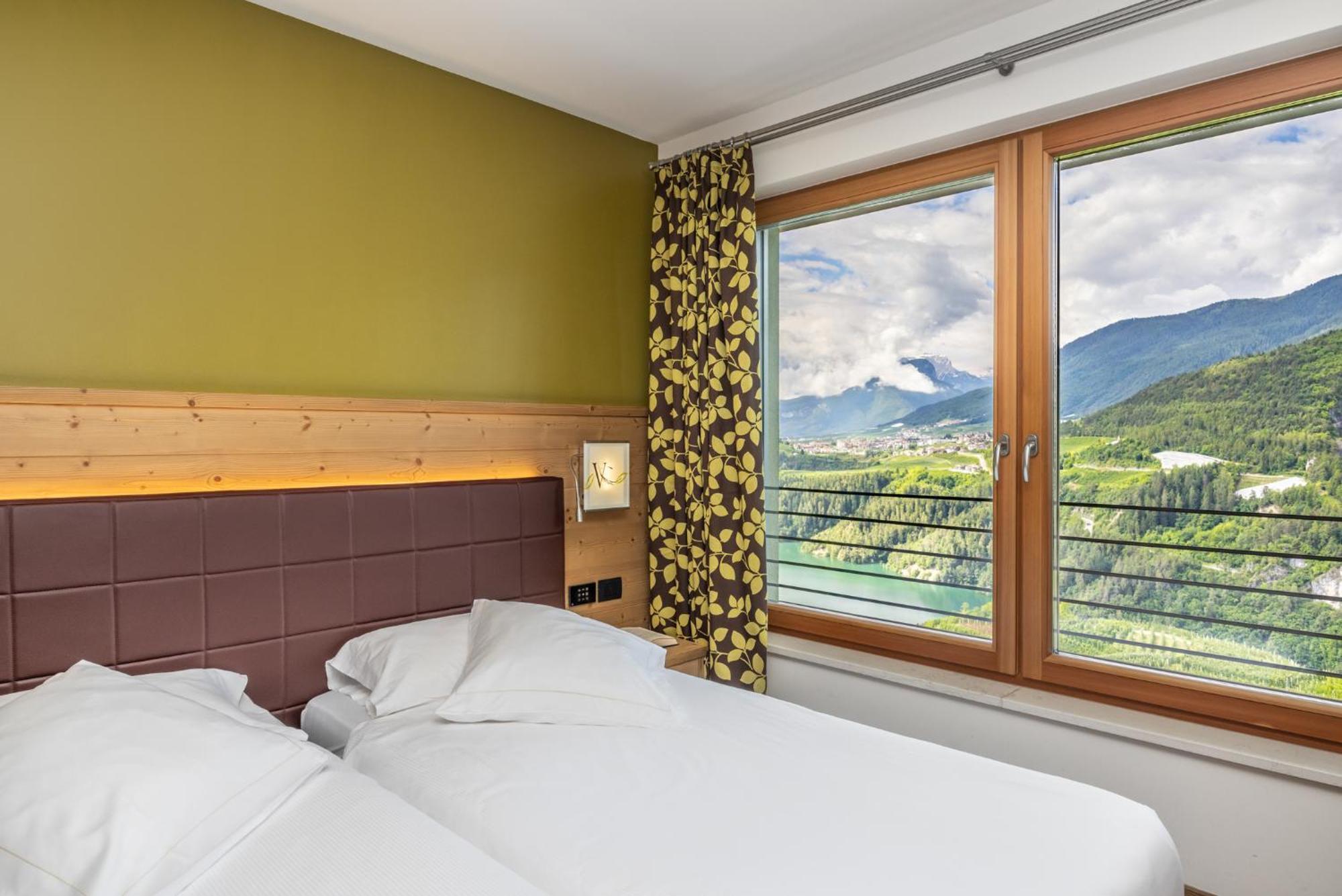 Viridis Hotel Revo Bilik gambar