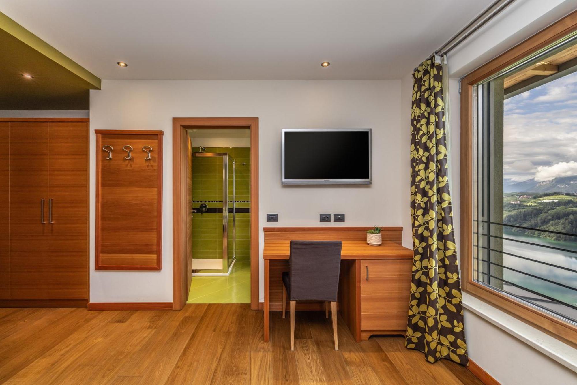 Viridis Hotel Revo Bilik gambar